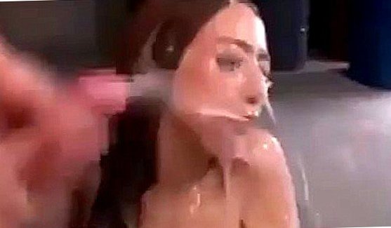 Порно видео: Когда член торчит постоянно, то и экзамен сдать проще